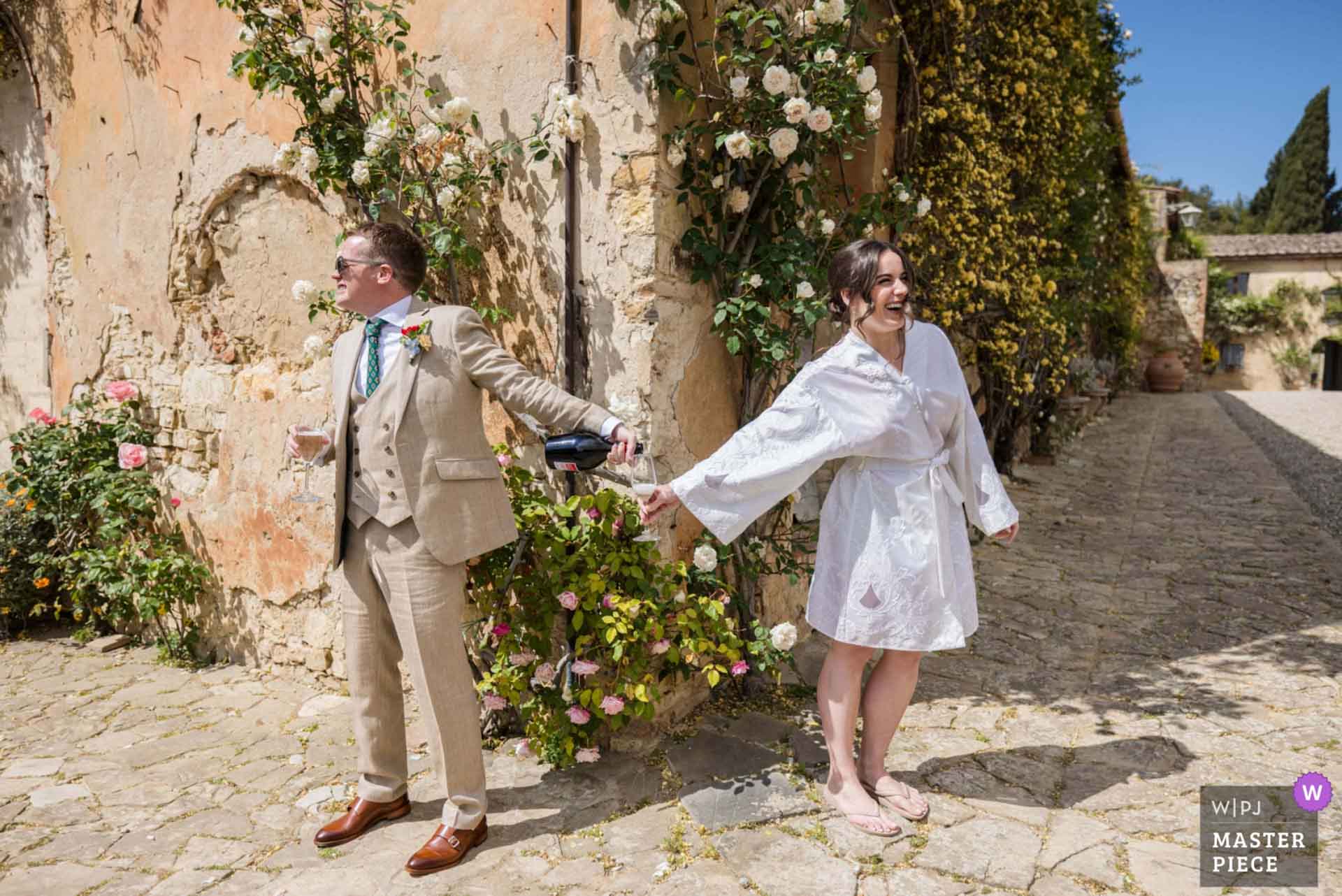 Destination wedding photographer in Tuscany